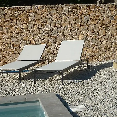 Des Aludes Bed & Breakfast